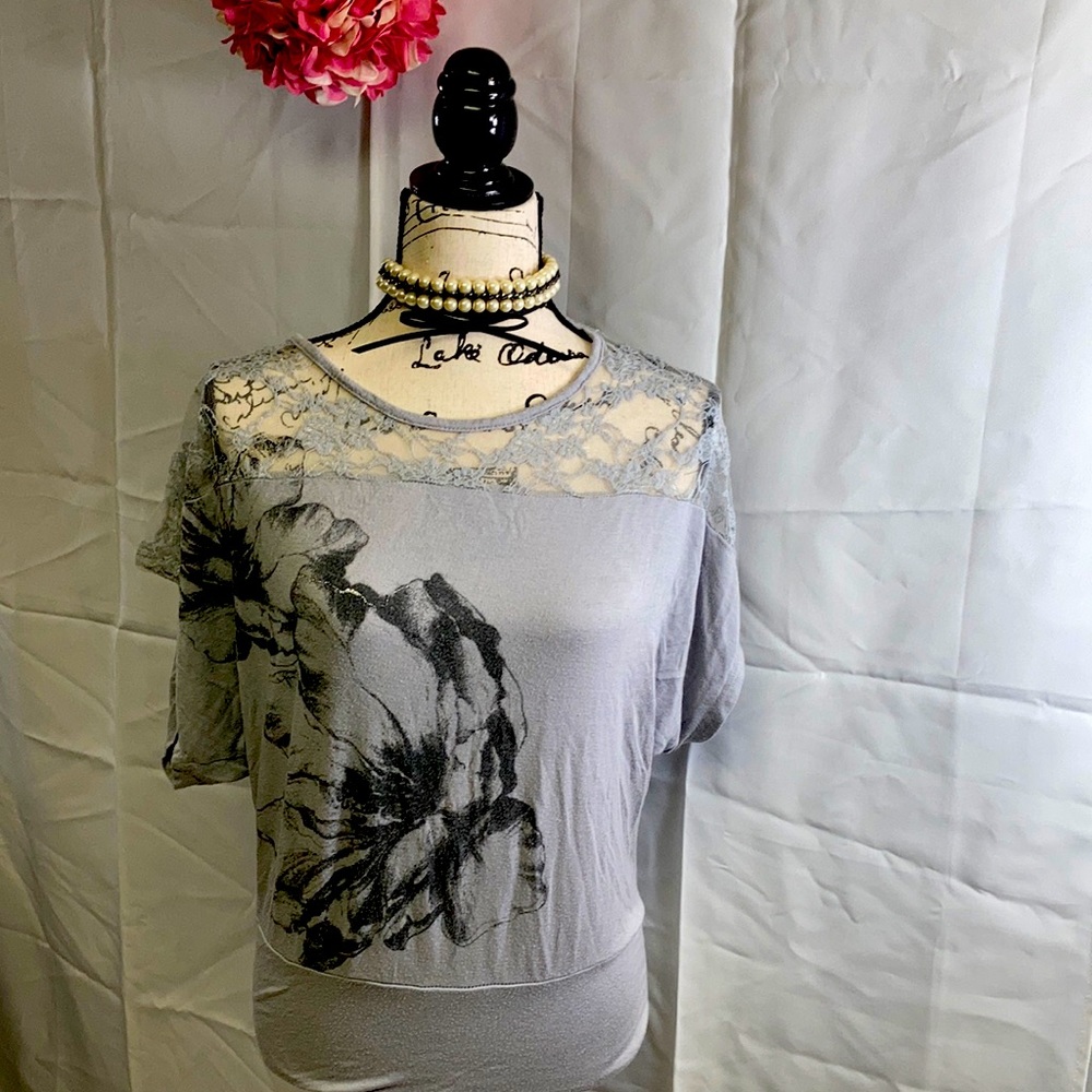 Cesem Flower & lace  detail blouse